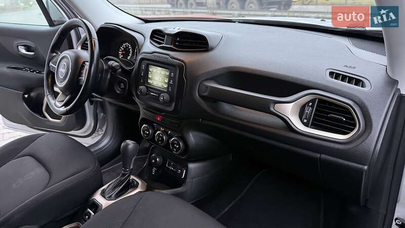 Внедорожник / Кроссовер Jeep Renegade 2015 в Тернополе фото 37 Внедорожник / Кроссовер Jeep Renegade 2015 в Тернополе