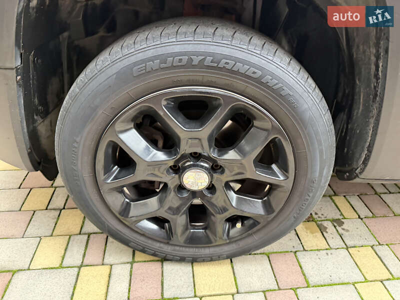 Позашляховик / Кросовер Jeep Renegade 2015 в Дніпрі фото 19 Позашляховик / Кросовер Jeep Renegade 2015 в Дніпрі