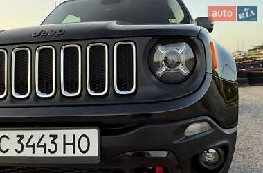Позашляховик / Кросовер Jeep Renegade 2015 в Львові