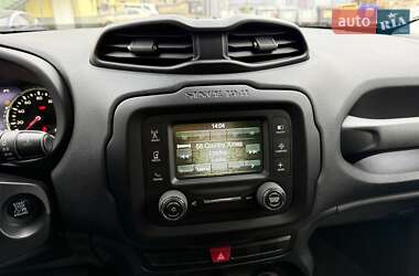 Позашляховик / Кросовер Jeep Renegade 2015 в Львові