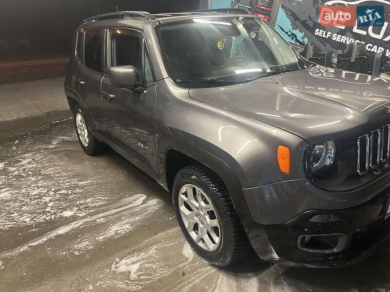 Внедорожник / Кроссовер Jeep Renegade 2015 в Полтаве фото 3 Внедорожник / Кроссовер Jeep Renegade 2015 в Полтаве