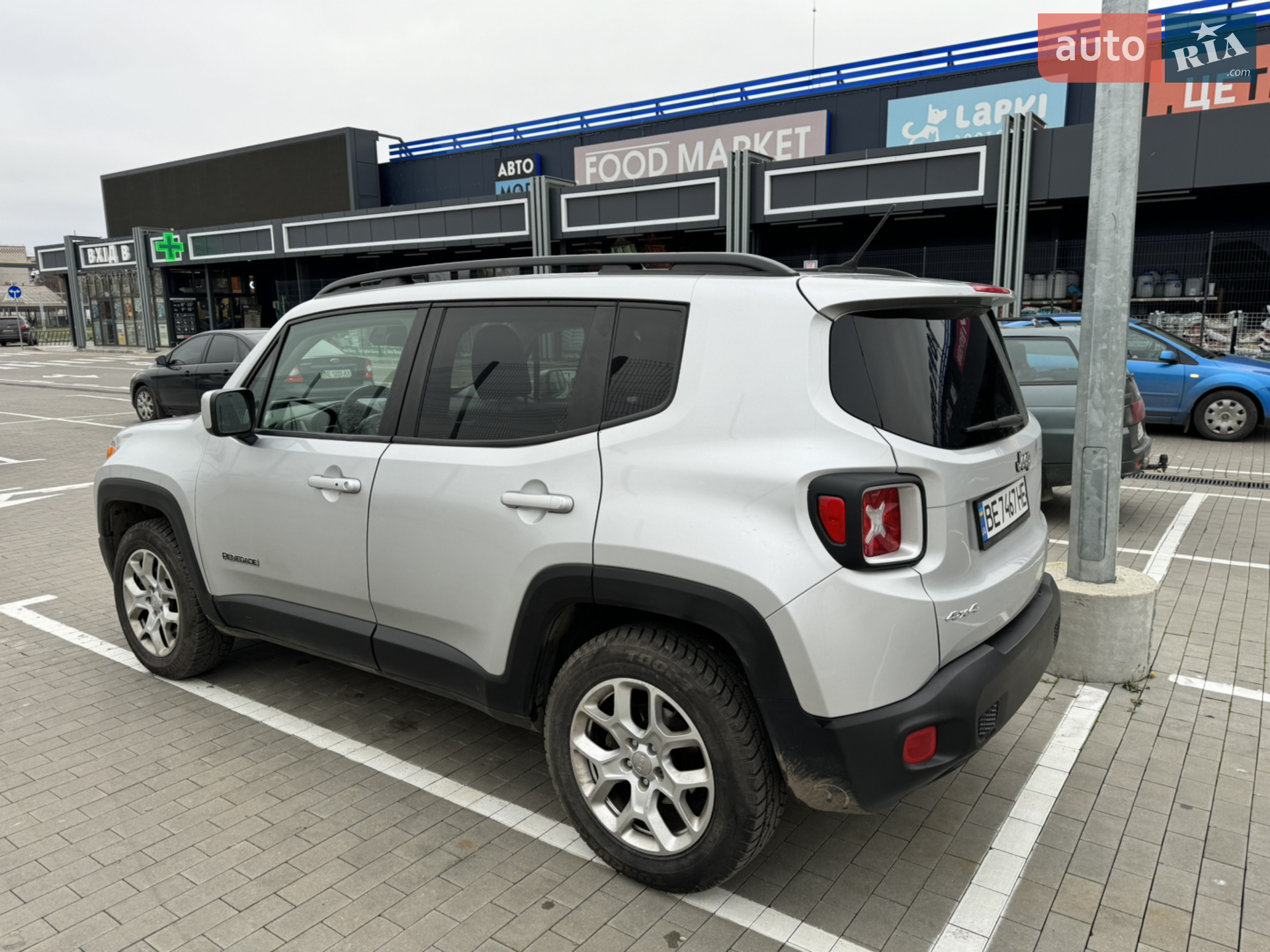 2016 Jeep Renegade - мініатюра 6