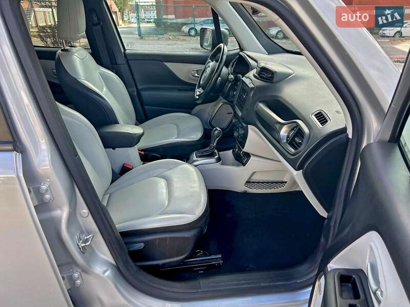 Внедорожник / Кроссовер Jeep Renegade 2020 в Львове