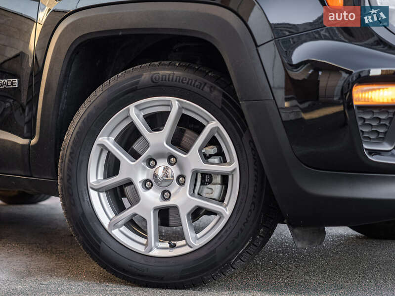 Внедорожник / Кроссовер Jeep Renegade 2020 в Киеве