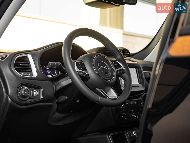 Внедорожник / Кроссовер Jeep Renegade 2020 в Киеве