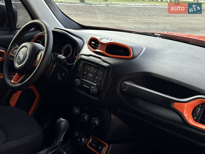 Позашляховик / Кросовер Jeep Renegade 2019 в Миколаєві