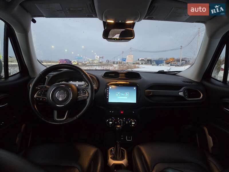 Внедорожник / Кроссовер Jeep Renegade 2015 в Львове