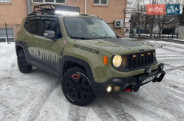 Внедорожник / Кроссовер Jeep Renegade 2015 в Кропивницком