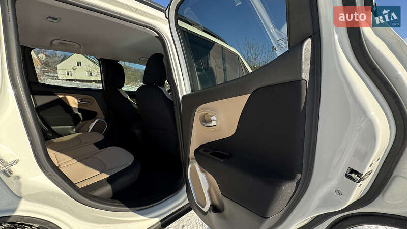 Позашляховик / Кросовер Jeep Renegade 2015 в Львові фото 15 Позашляховик / Кросовер Jeep Renegade 2015 в Львові