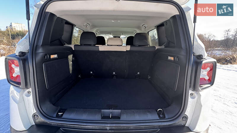 Позашляховик / Кросовер Jeep Renegade 2015 в Львові фото 18 Позашляховик / Кросовер Jeep Renegade 2015 в Львові
