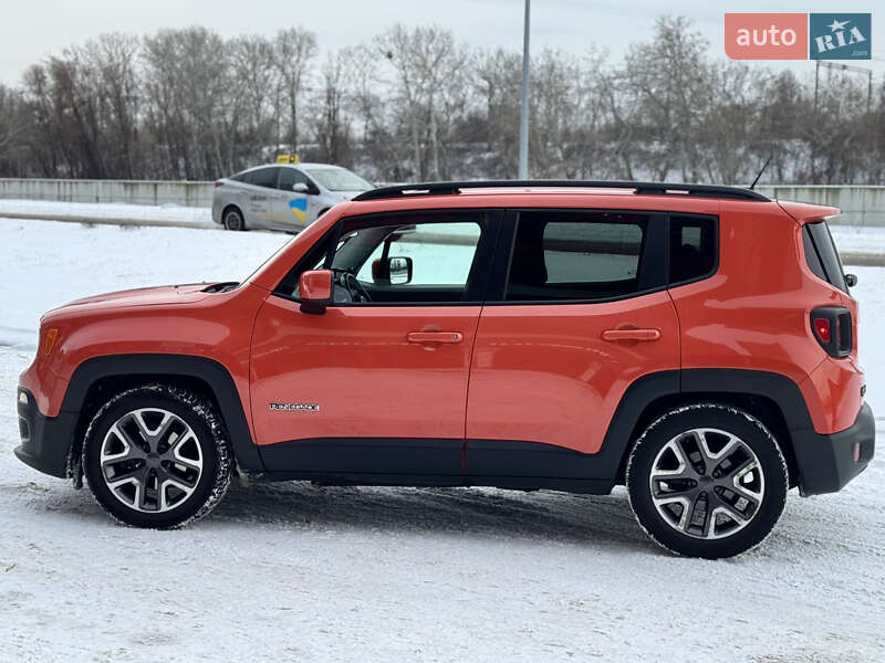 Внедорожник / Кроссовер Jeep Renegade 2015 в Киеве