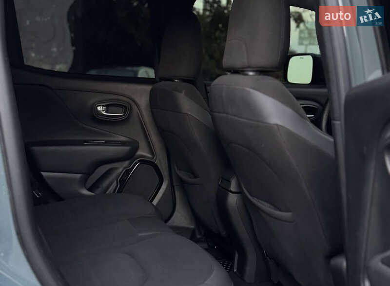 Внедорожник / Кроссовер Jeep Renegade 2017 в Одессе фото 5 Внедорожник / Кроссовер Jeep Renegade 2017 в Одессе