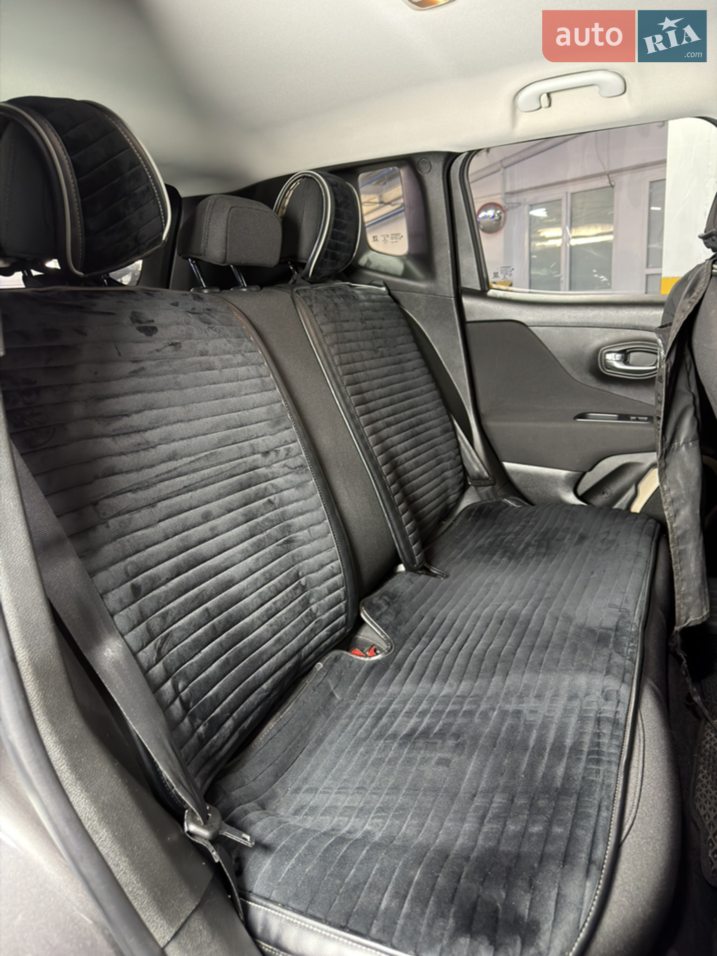2016 Jeep Renegade - мініатюра 37