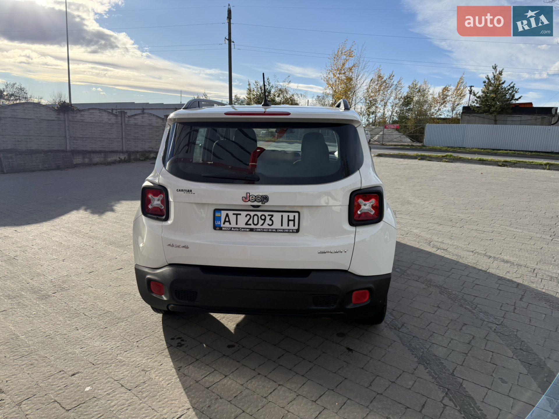 2016 Jeep Renegade - мініатюра 6