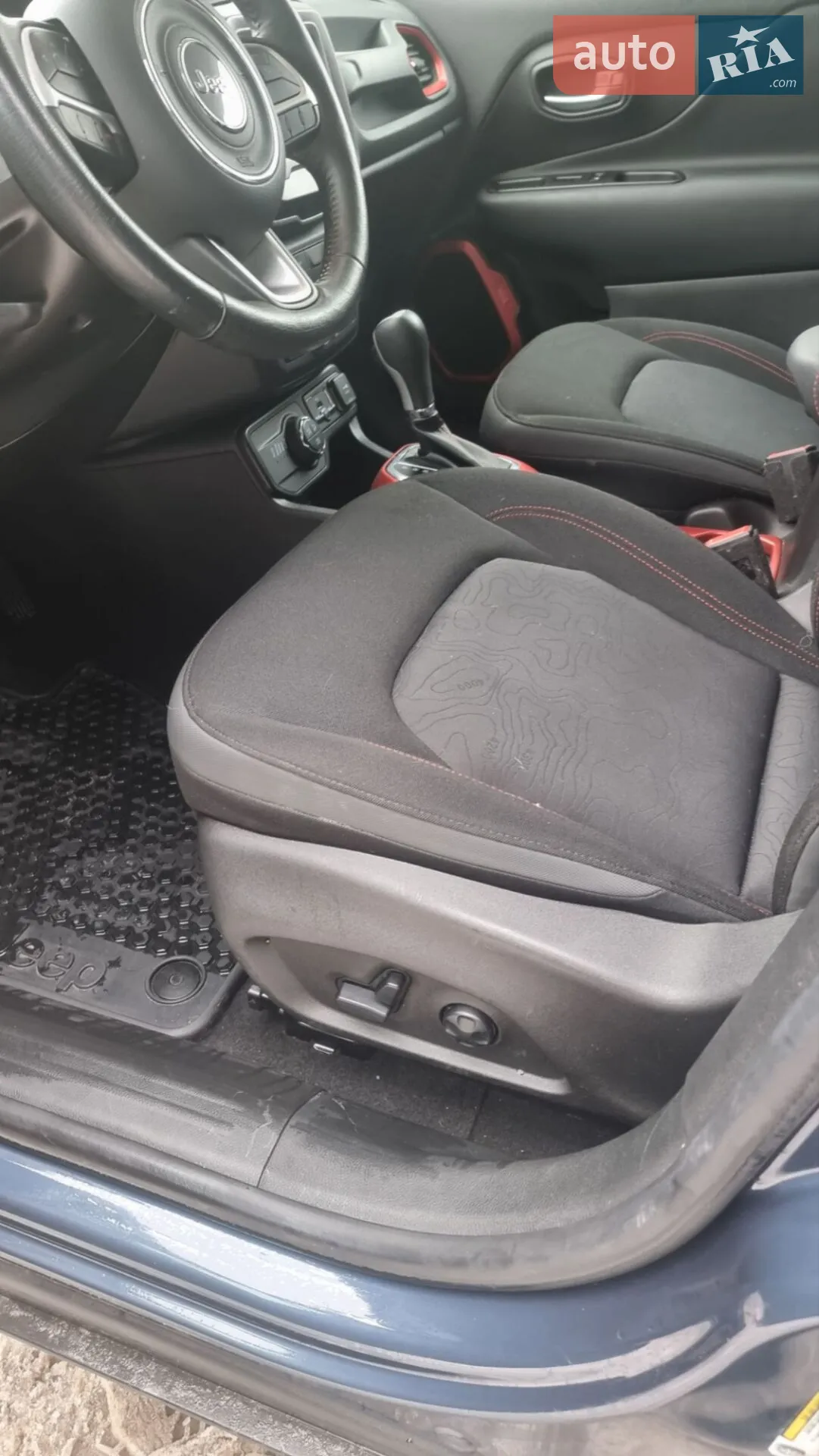2019 Jeep Renegade - мініатюра 23
