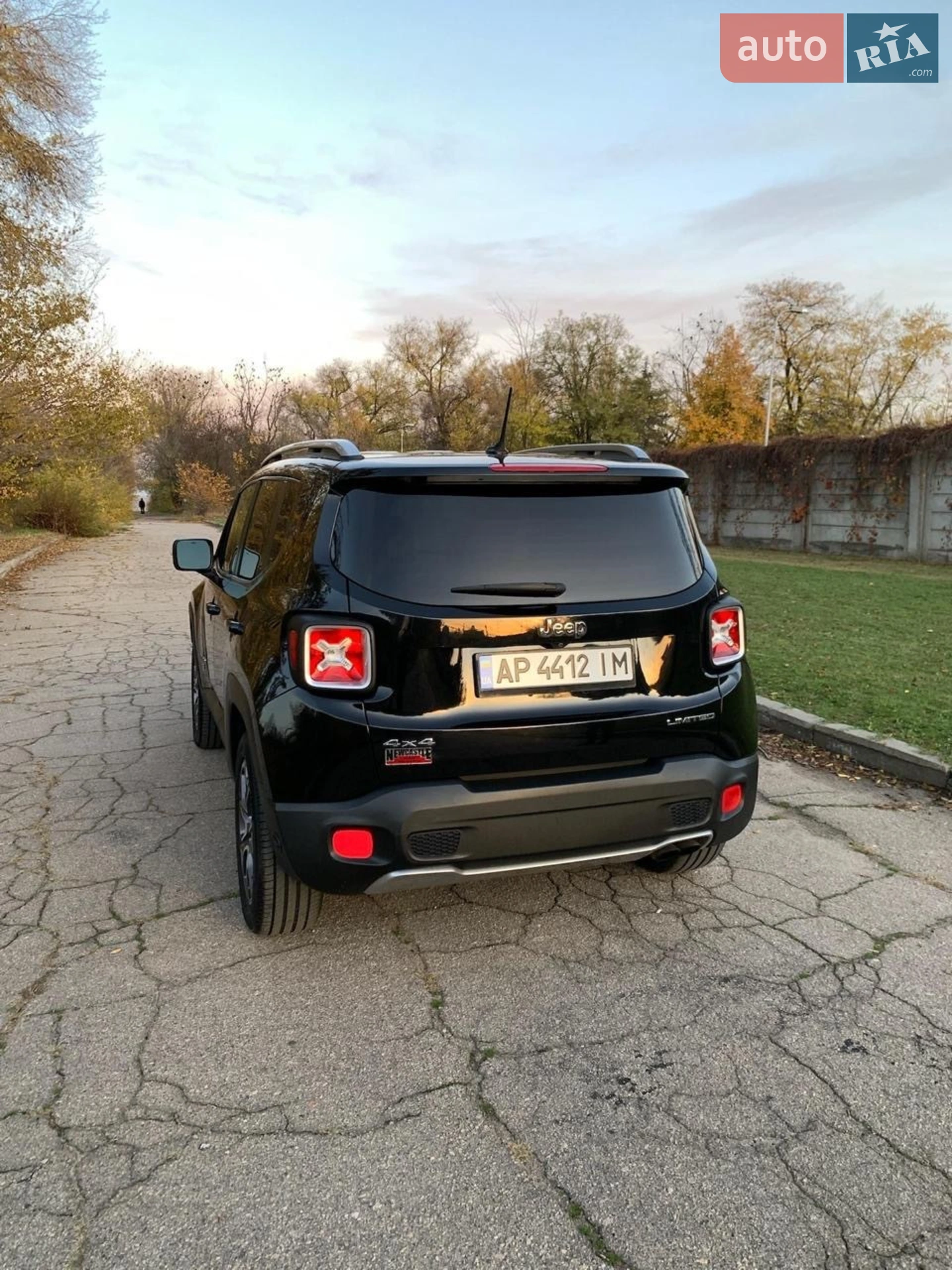 2015 Jeep Renegade - мініатюра 22