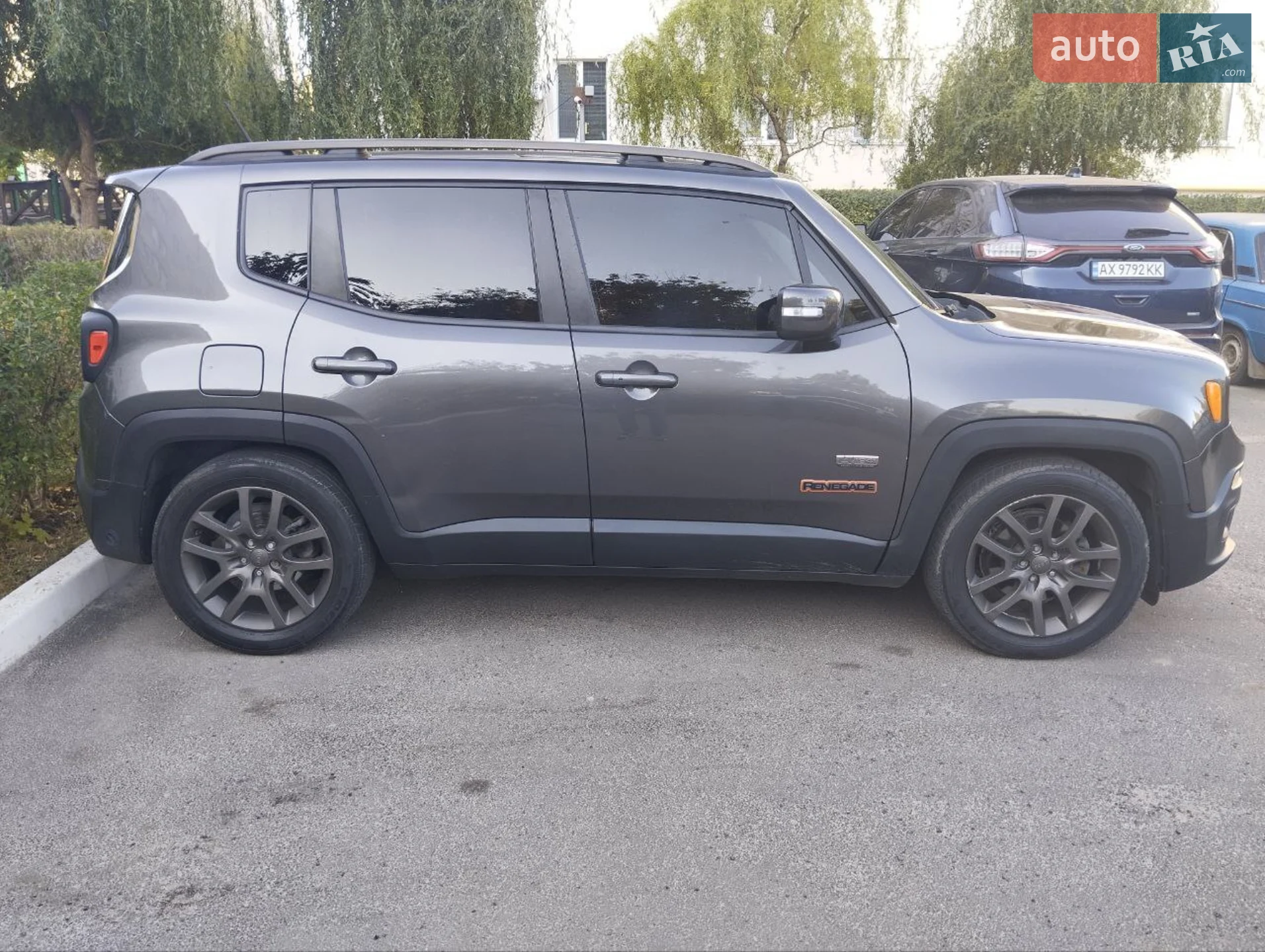 2016 Jeep Renegade - мініатюра 9
