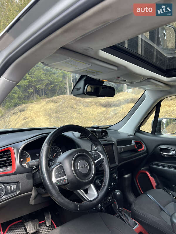 Внедорожник / Кроссовер Jeep Renegade 2018 в Косове