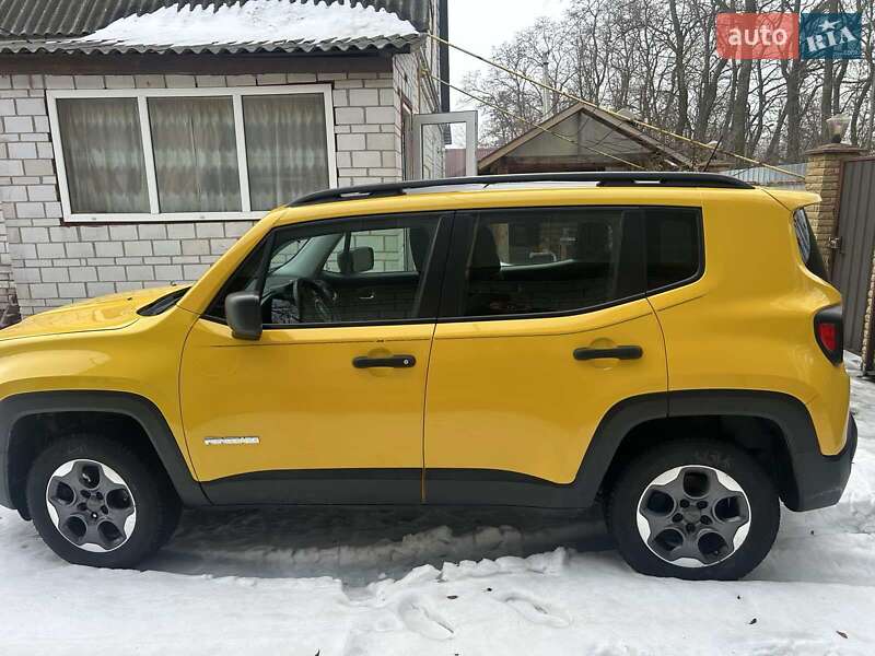 Внедорожник / Кроссовер Jeep Renegade 2015 в Броварах фото 3 Внедорожник / Кроссовер Jeep Renegade 2015 в Броварах