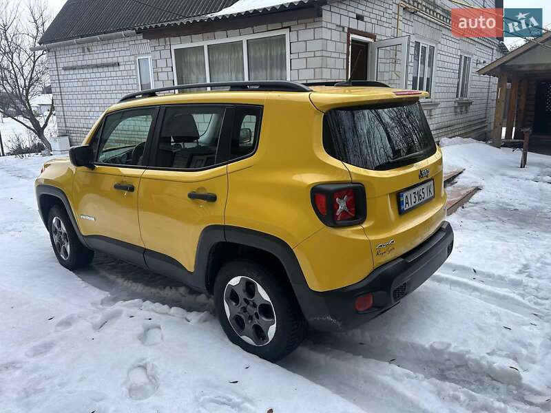 Внедорожник / Кроссовер Jeep Renegade 2015 в Броварах фото 4 Внедорожник / Кроссовер Jeep Renegade 2015 в Броварах