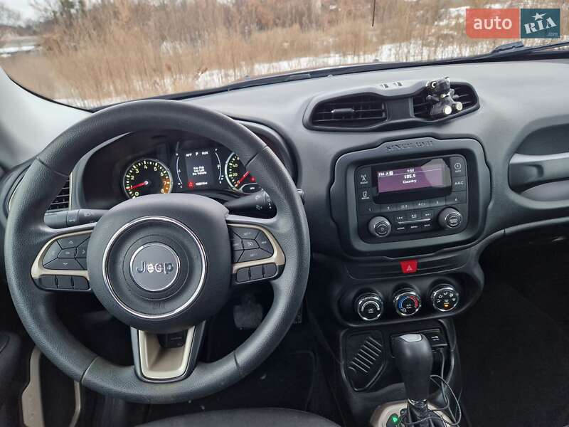 Внедорожник / Кроссовер Jeep Renegade 2017 в Киеве