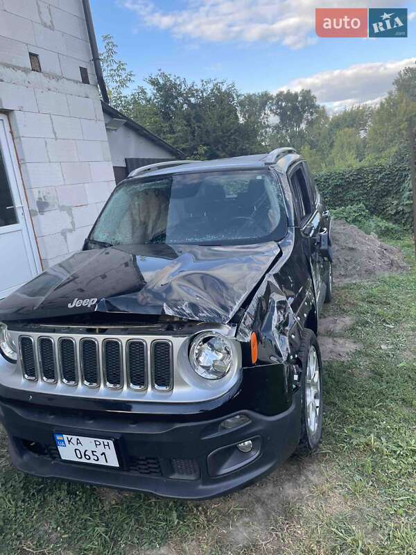 Внедорожник / Кроссовер Jeep Renegade 2015 в Брусилове