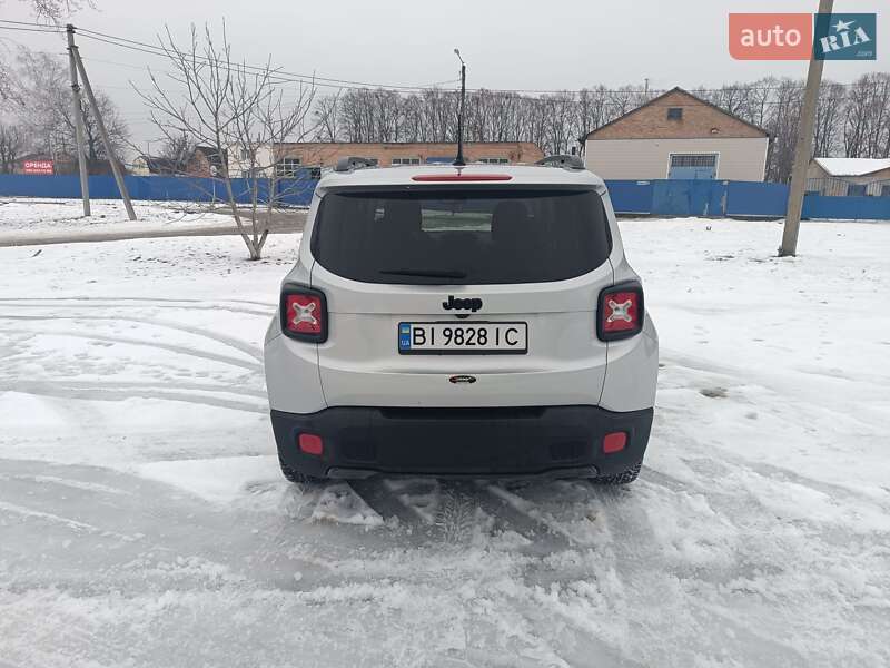 Внедорожник / Кроссовер Jeep Renegade 2017 в Полтаве