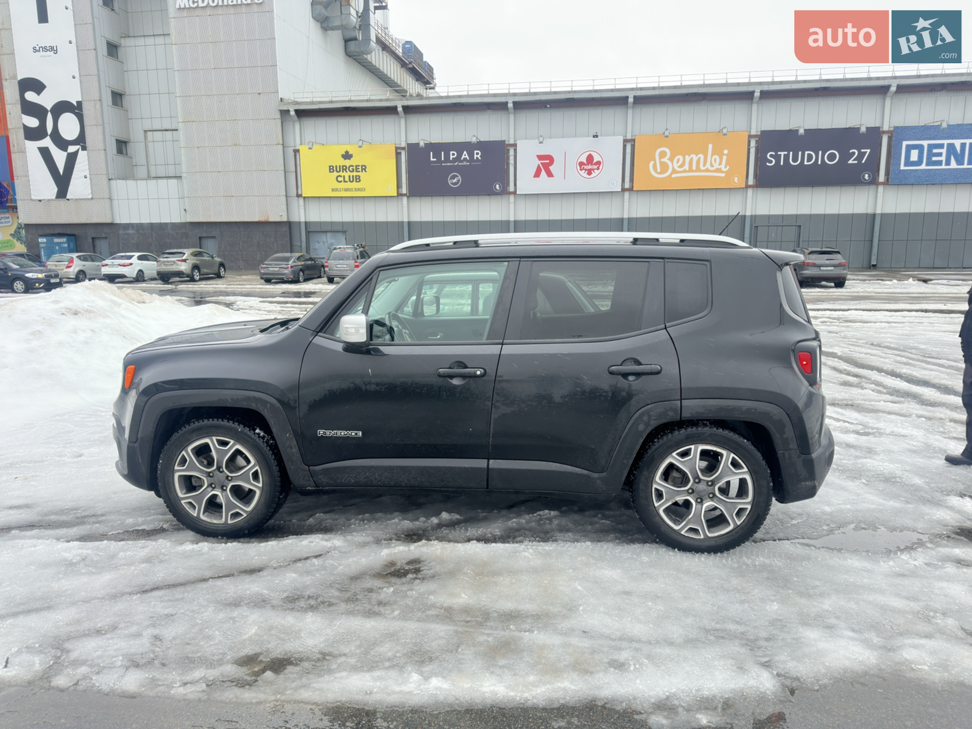 2016 Jeep Renegade - мініатюра 4