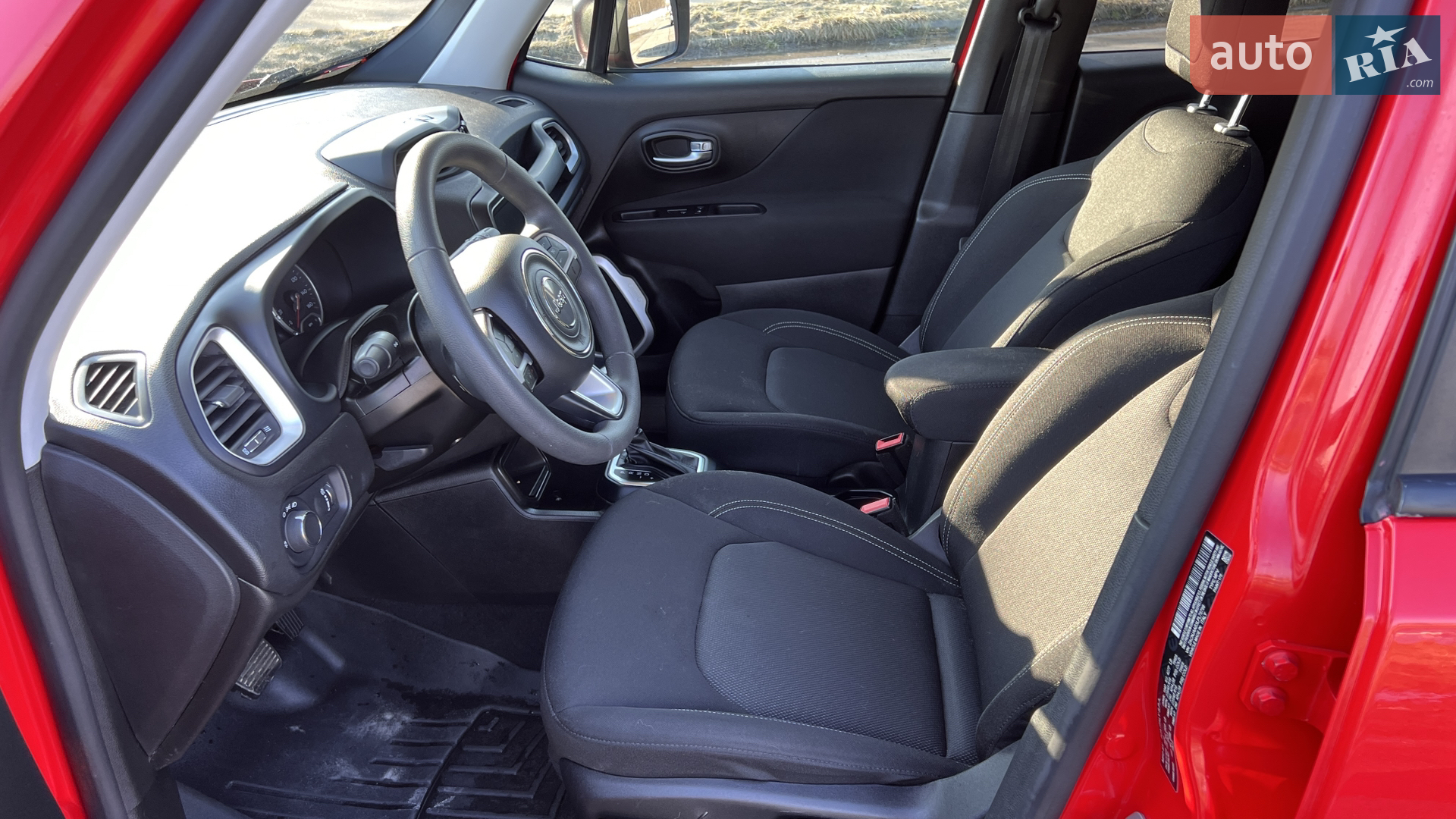2020 Jeep Renegade - мініатюра 10