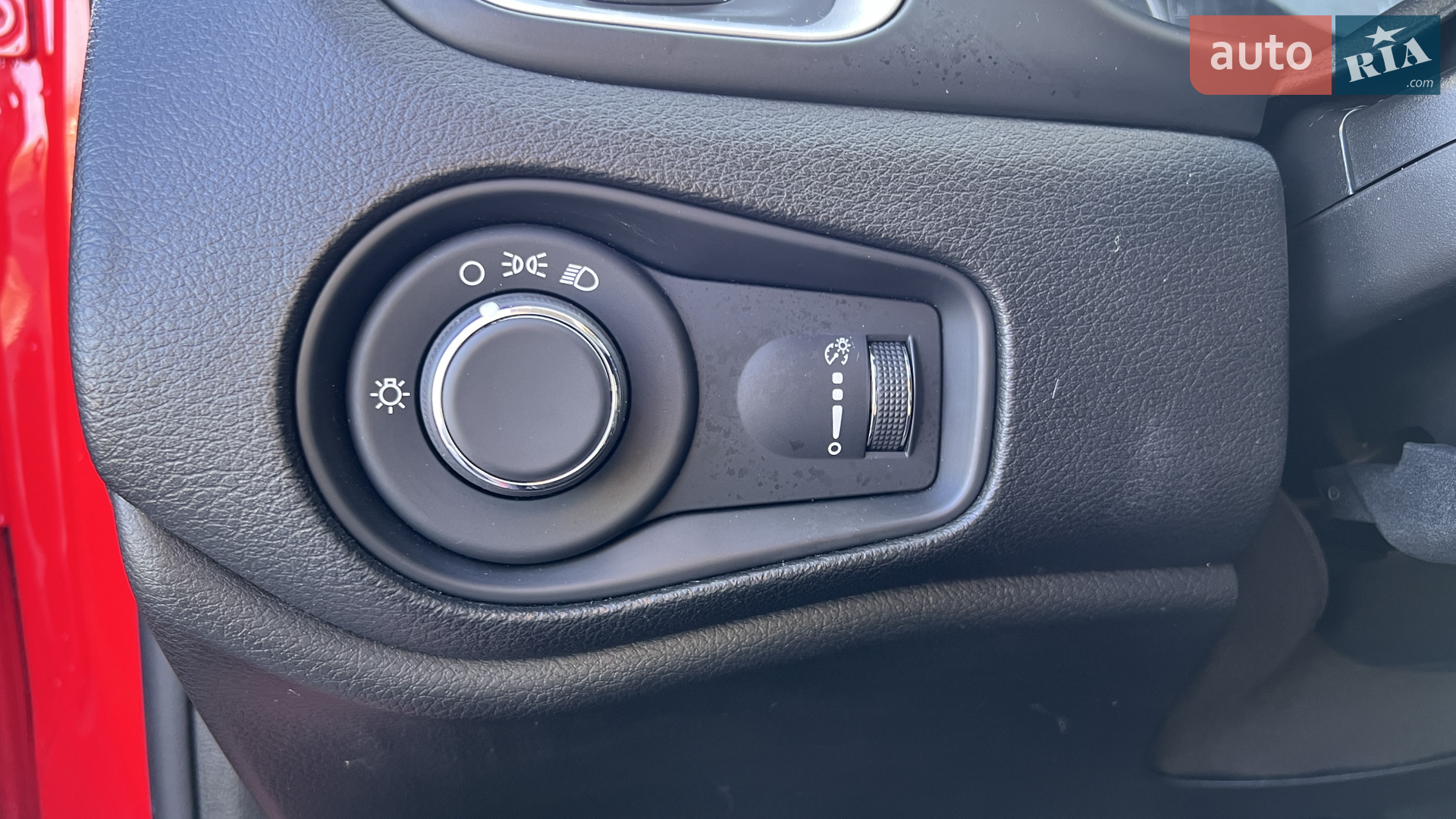2020 Jeep Renegade - мініатюра 22
