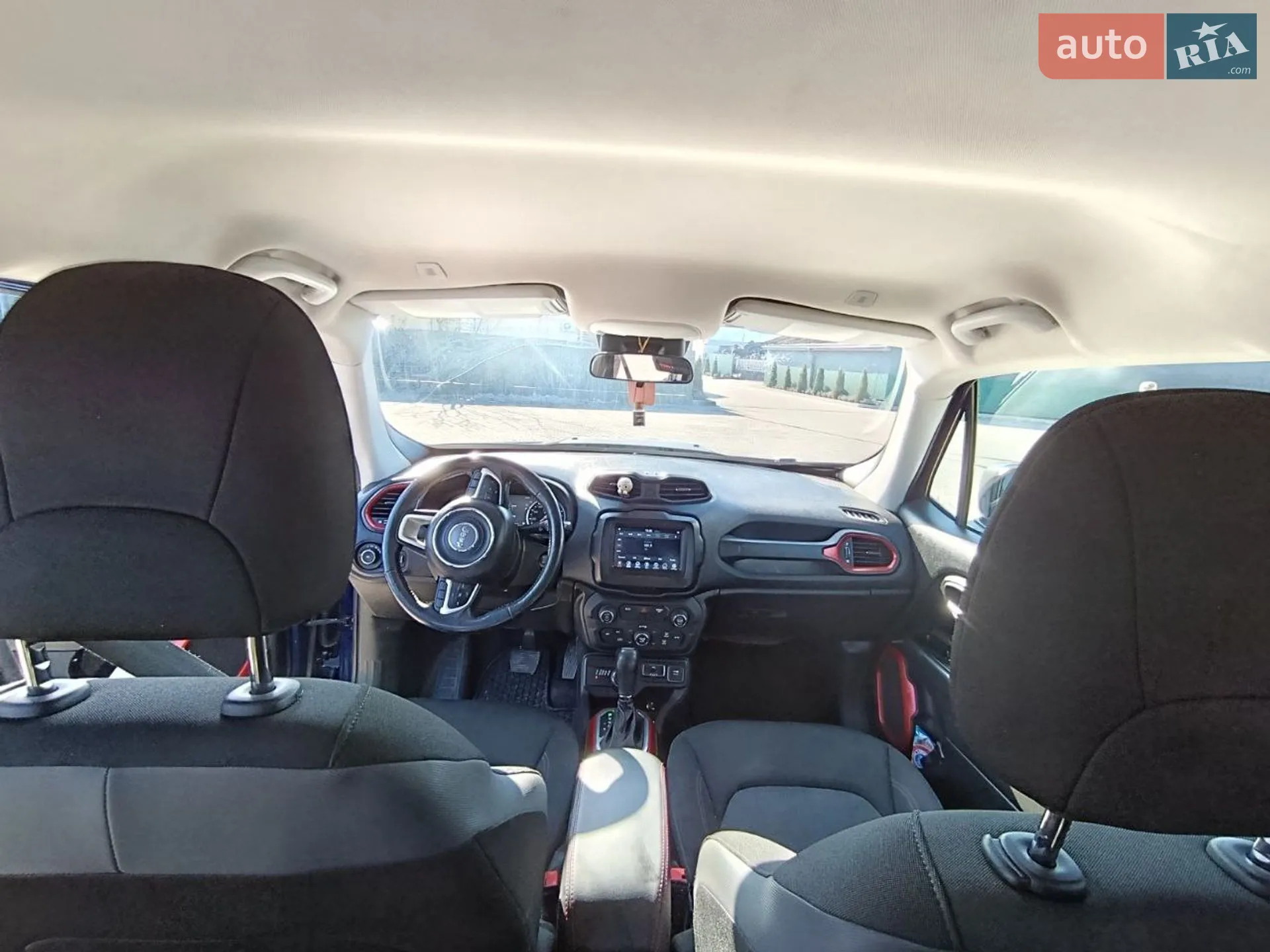 2018 Jeep Renegade - мініатюра 28