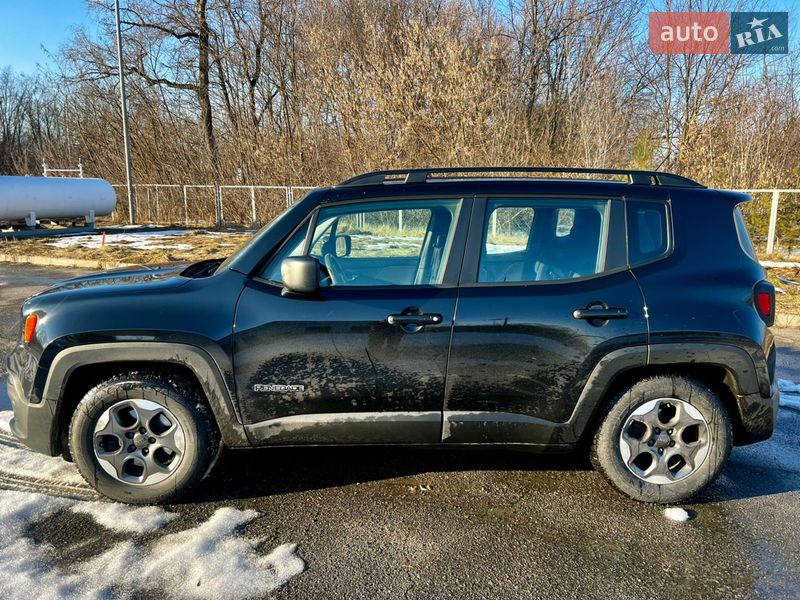 Внедорожник / Кроссовер Jeep Renegade 2016 в Бердичеве