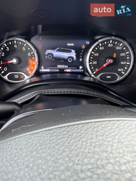 Внедорожник / Кроссовер Jeep Renegade 2015 в Диканьке