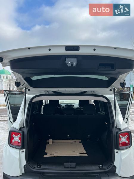 Внедорожник / Кроссовер Jeep Renegade 2015 в Диканьке