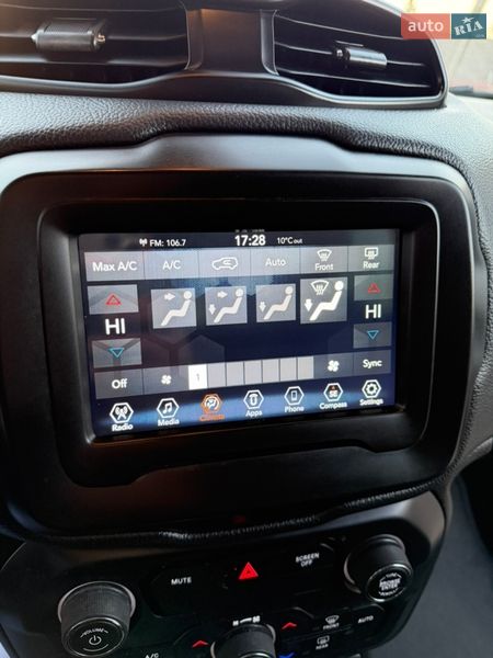 Внедорожник / Кроссовер Jeep Renegade 2018 в Лубнах