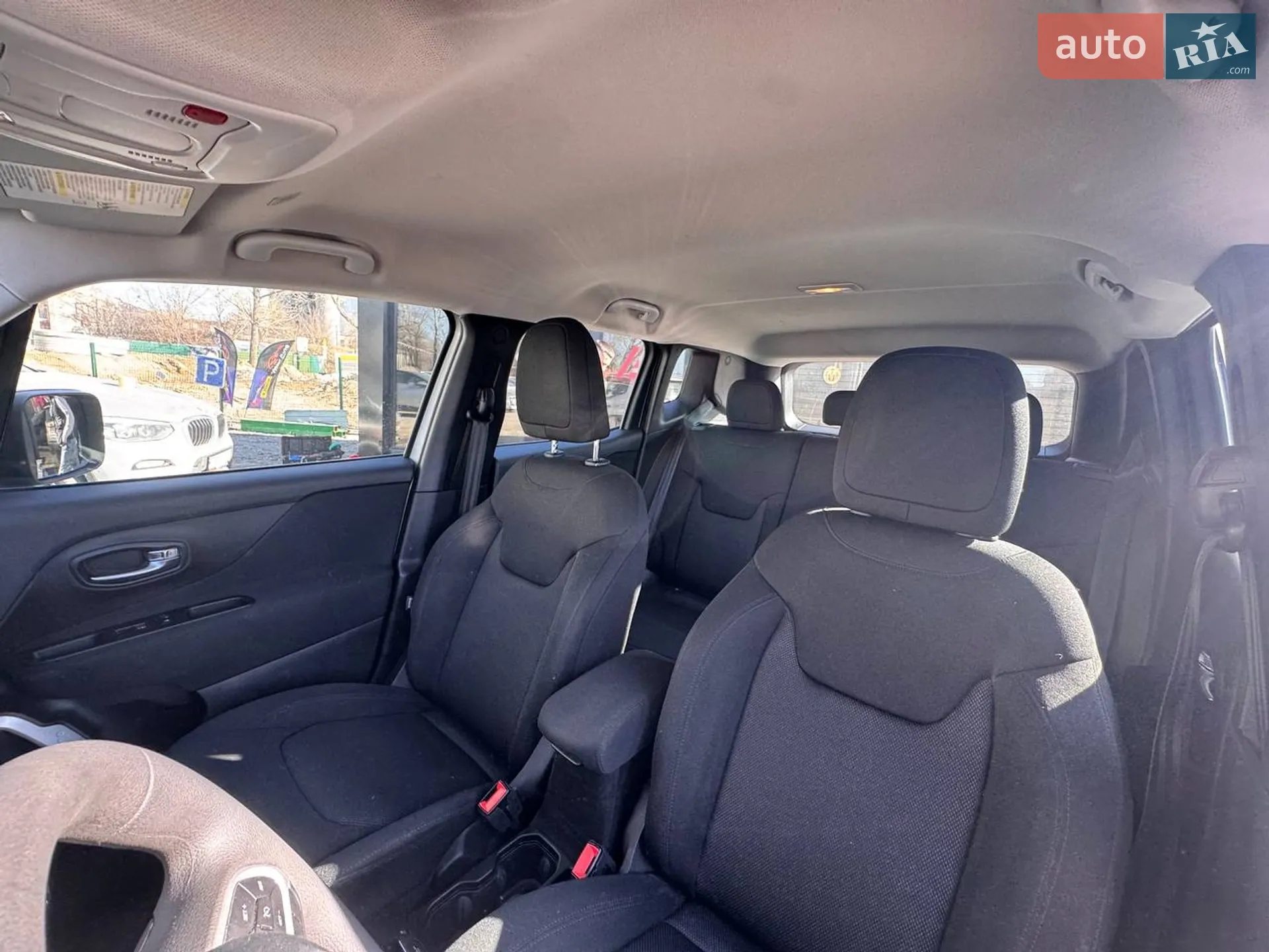 2020 Jeep Renegade - мініатюра 39