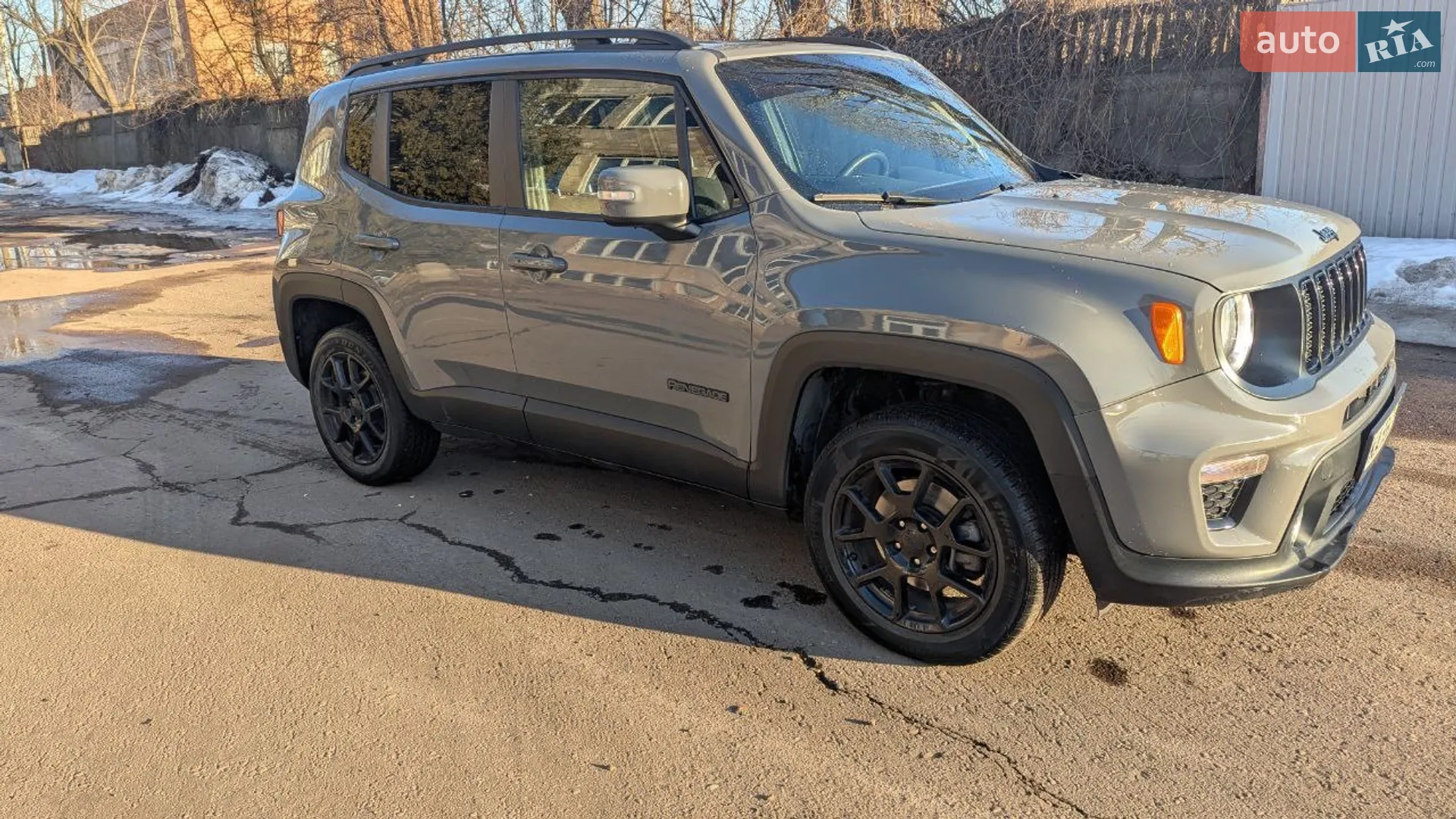 2020 Jeep Renegade - мініатюра 2