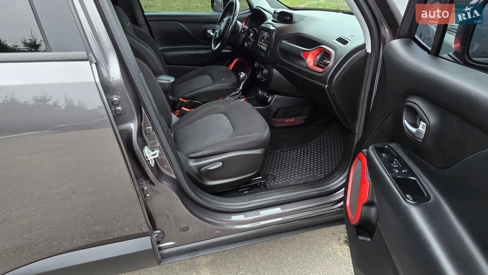 2018 Jeep Renegade - мініатюра 9