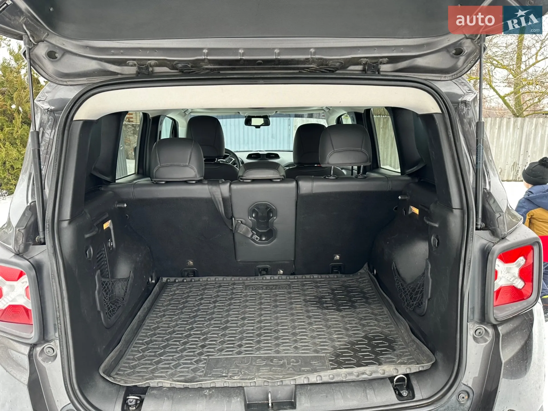 2016 Jeep Renegade - мініатюра 15