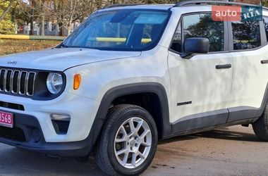 Внедорожник / Кроссовер Jeep Renegade 2019 в Ровно