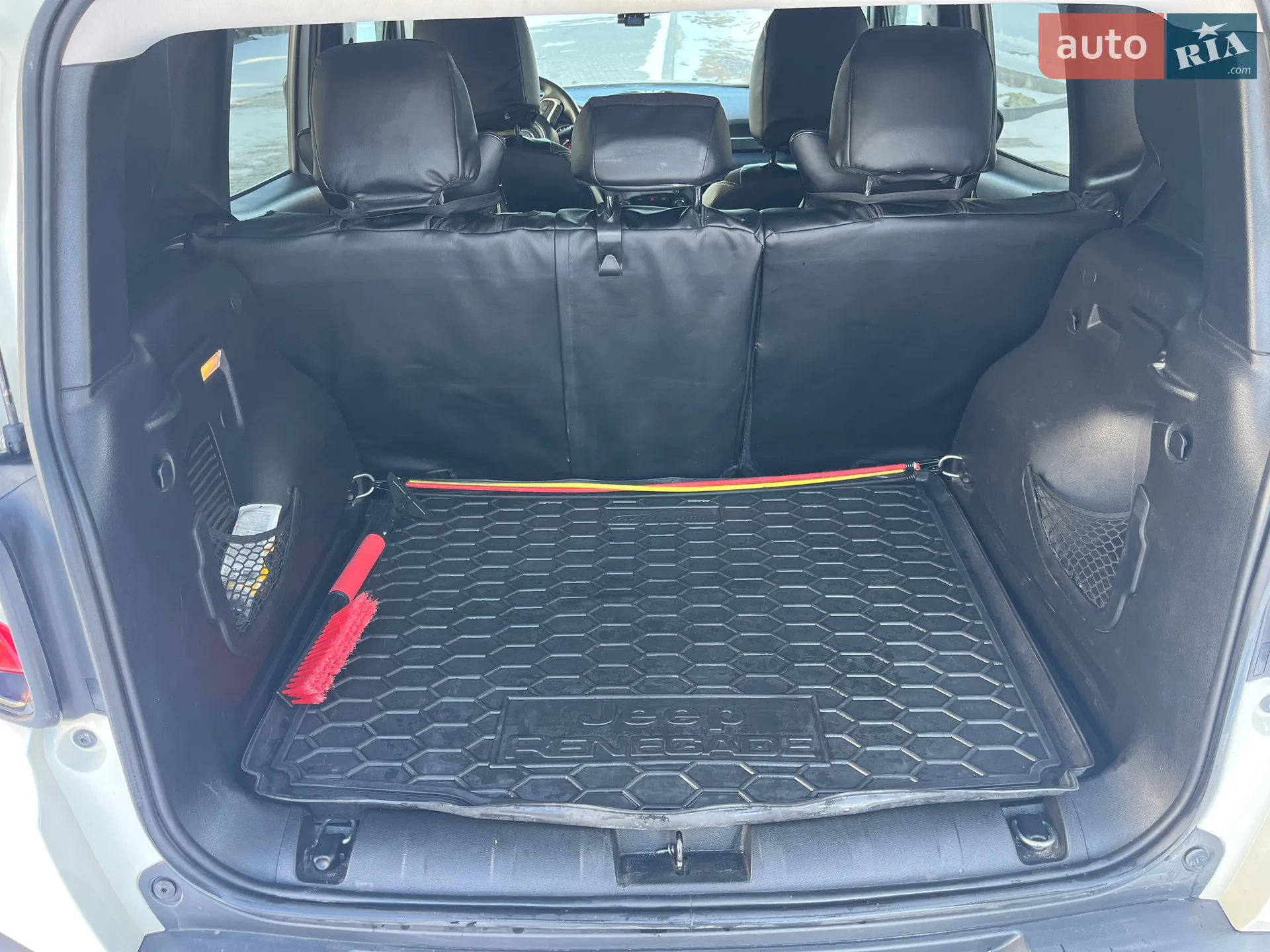 2018 Jeep Renegade - мініатюра 17
