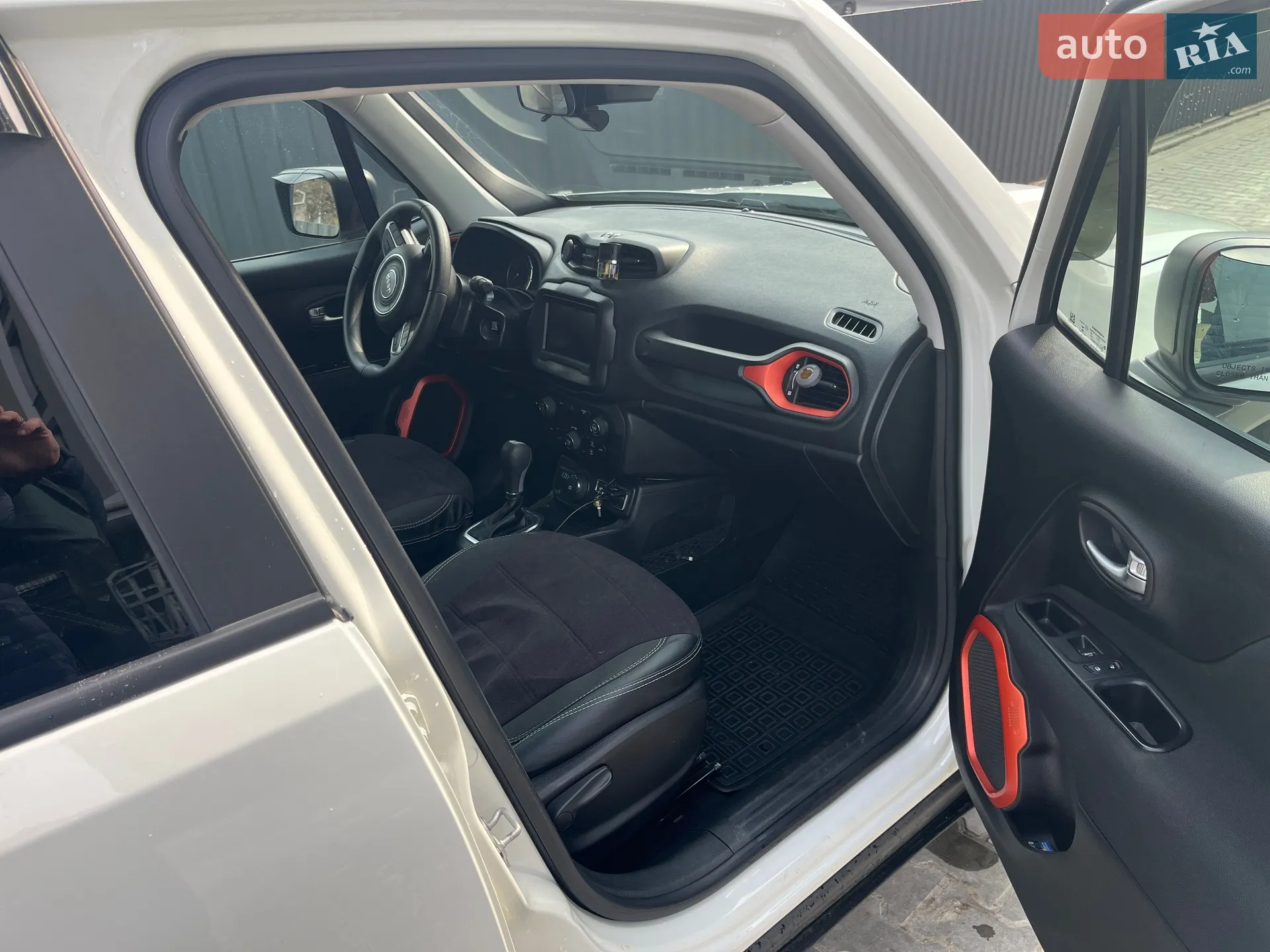 2018 Jeep Renegade - мініатюра 22
