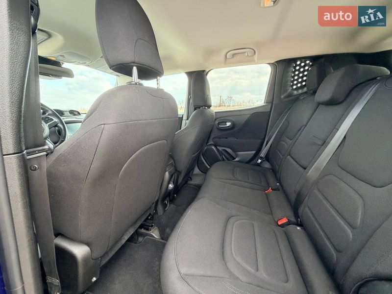 Внедорожник / Кроссовер Jeep Renegade 2020 в Ровно