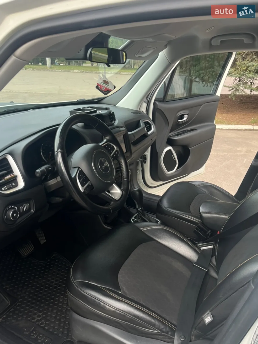 2018 Jeep Renegade - мініатюра 15