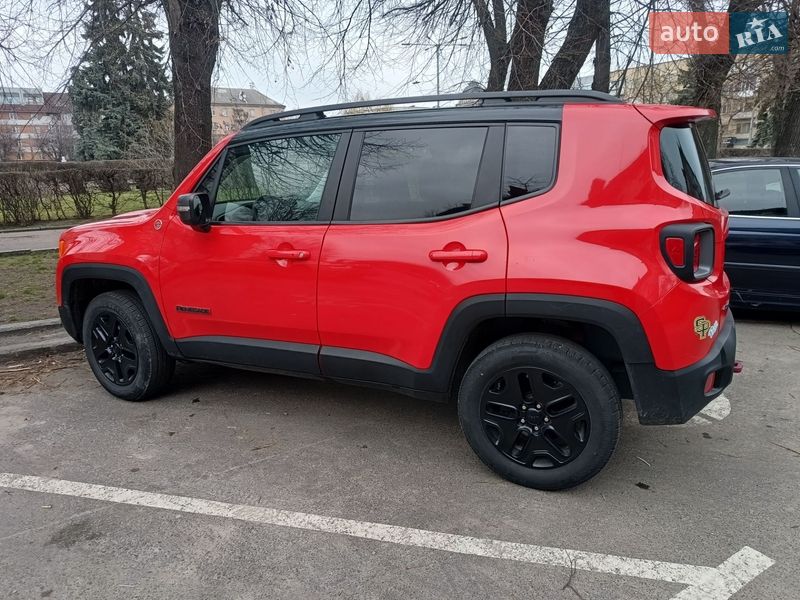 Внедорожник / Кроссовер Jeep Renegade 2018 в Черкассах