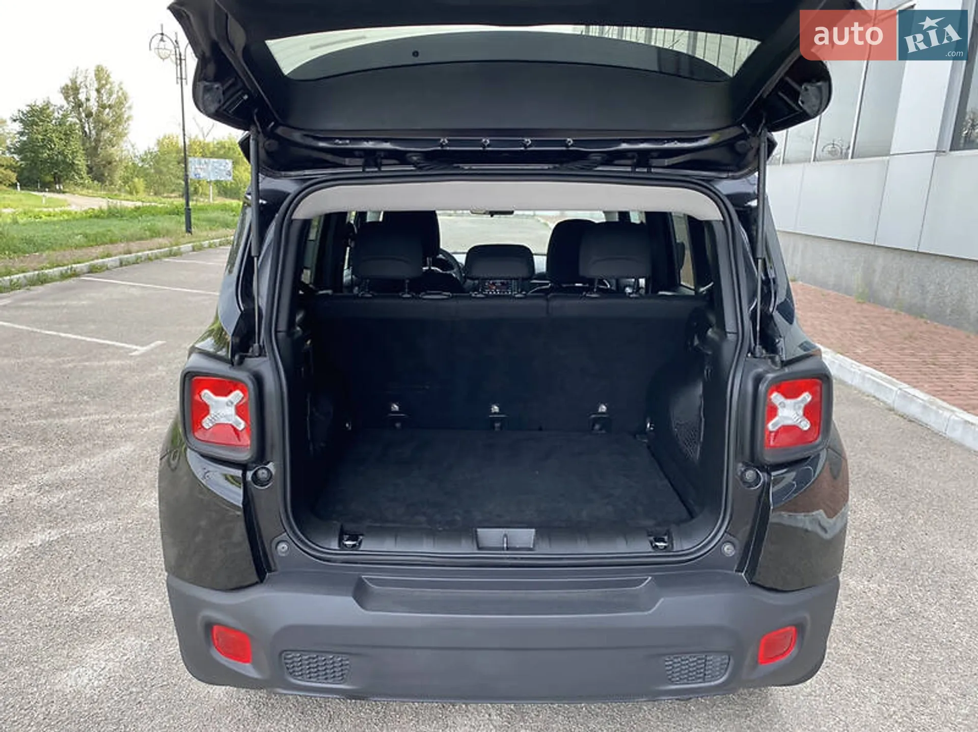 2019 Jeep Renegade - мініатюра 8