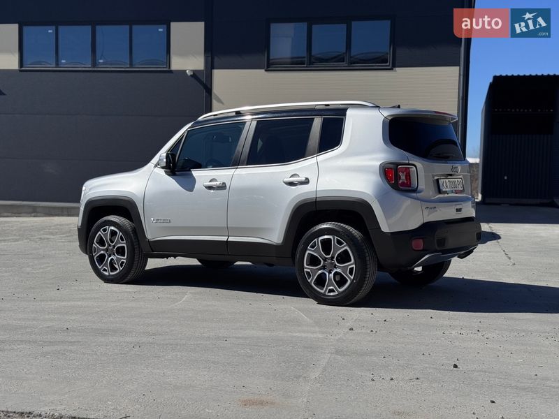 Внедорожник / Кроссовер Jeep Renegade 2017 в Киеве