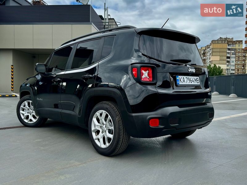 Внедорожник / Кроссовер Jeep Renegade 2016 в Киеве