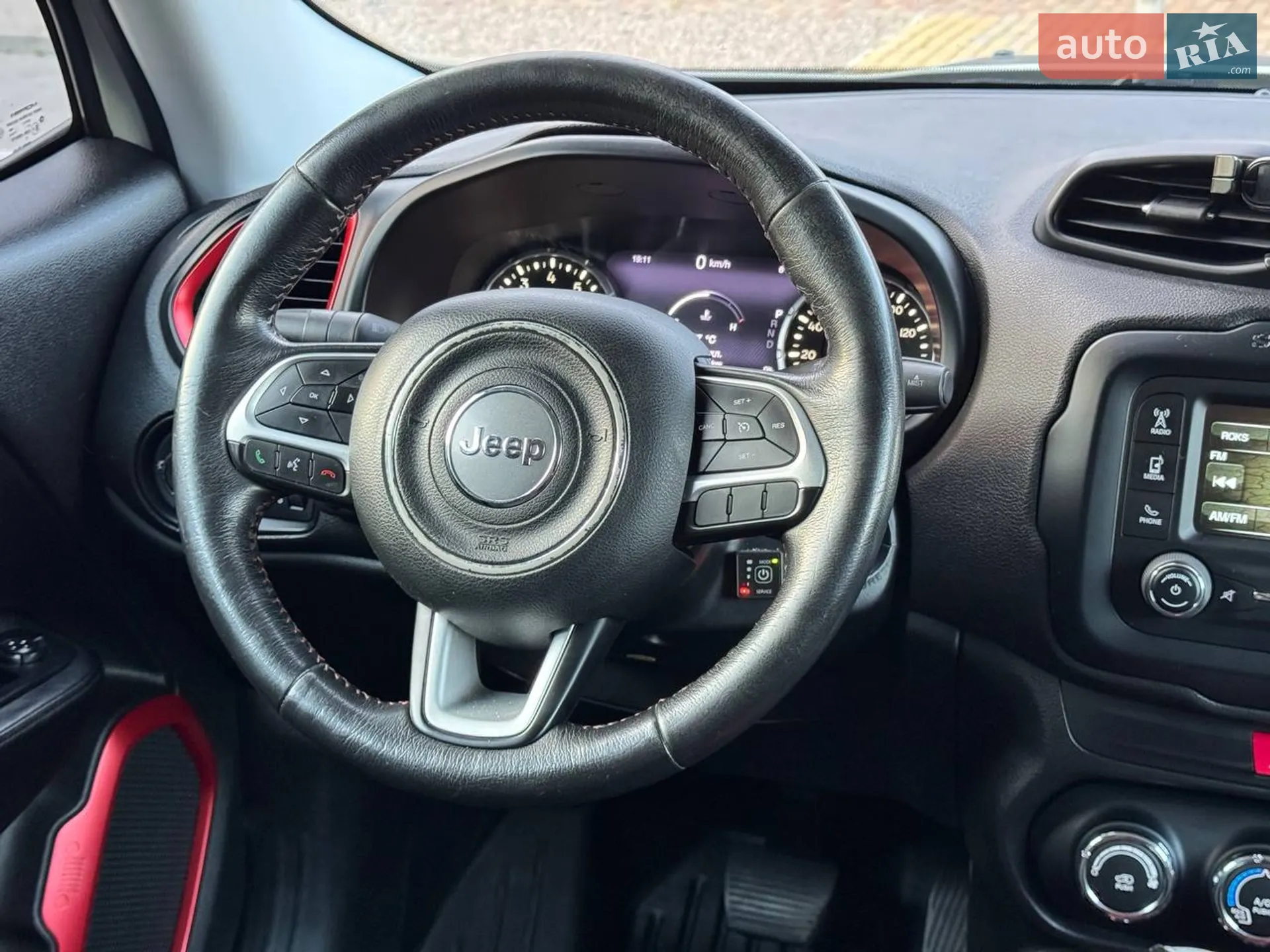 2015 Jeep Renegade - мініатюра 40