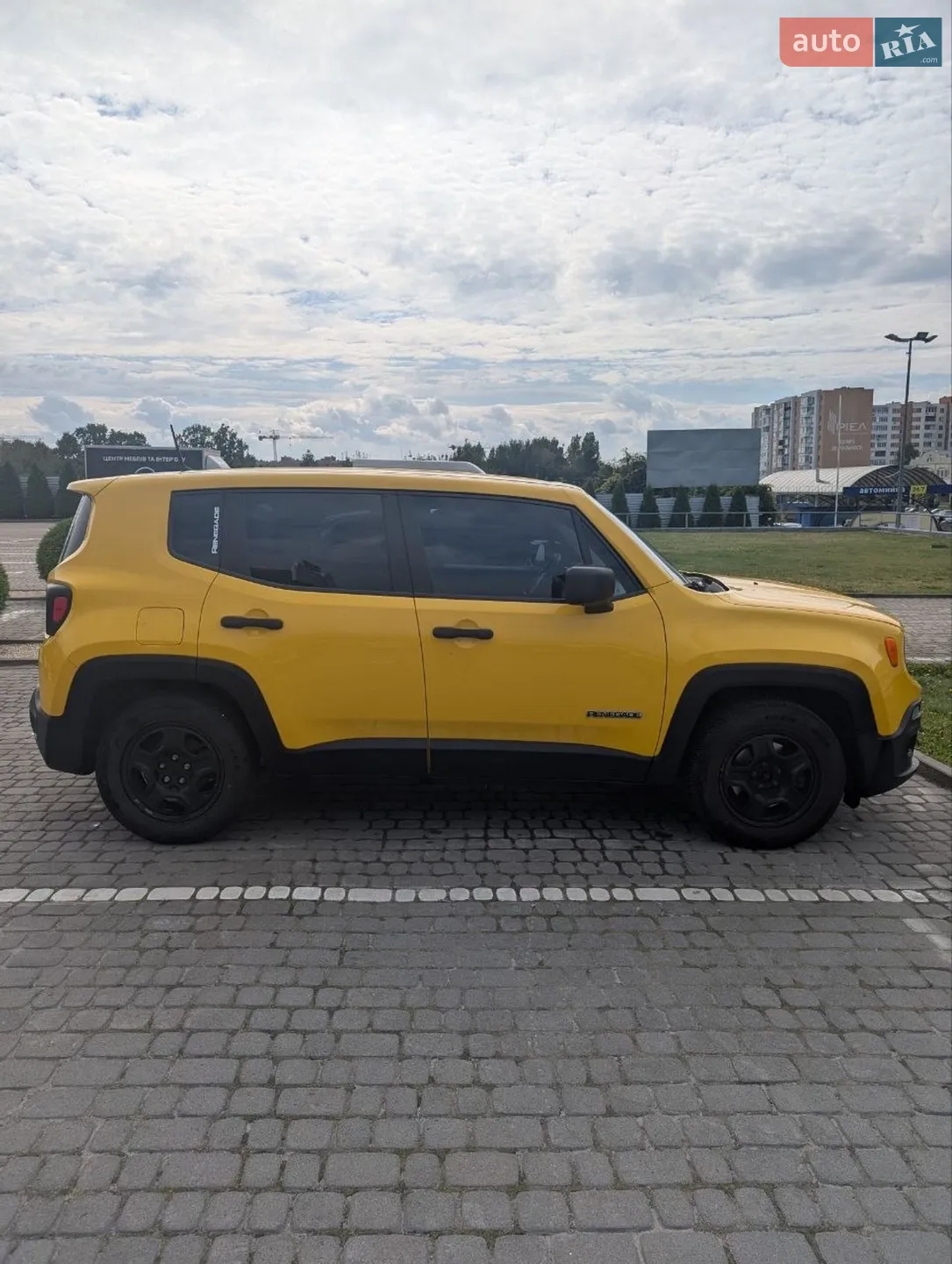 2017 Jeep Renegade - мініатюра 6